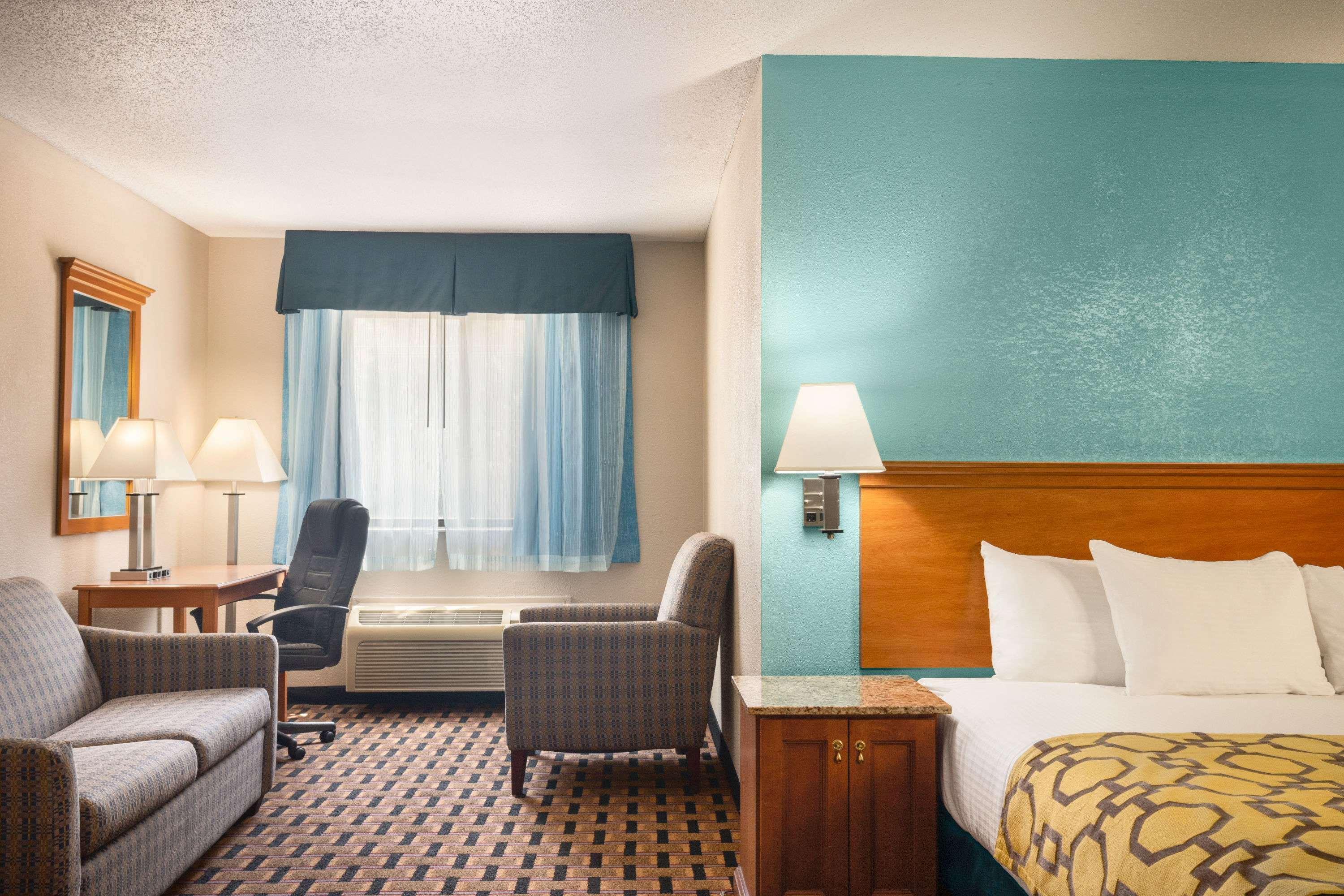 Baymont By Wyndham Warrenton Otel Dış mekan fotoğraf